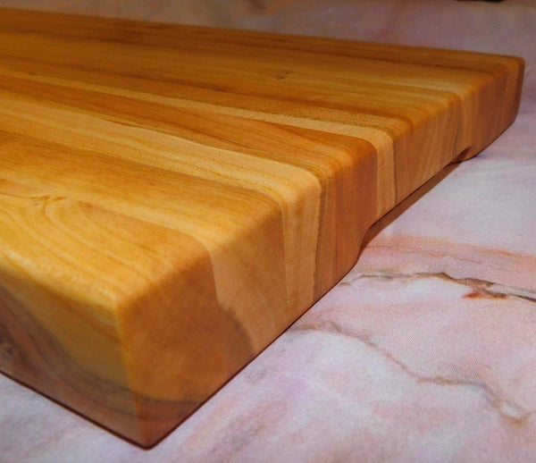 Cherry Wood Edge Grain Cutting Board - Springhill Millworks