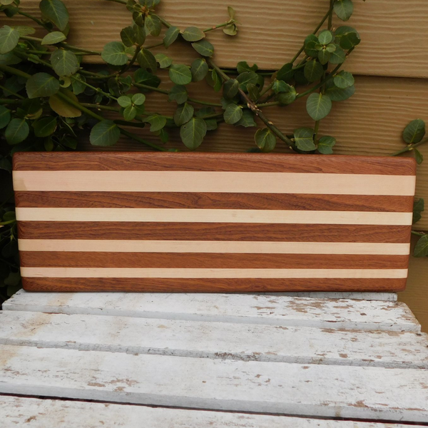 Maple & Mahogany Edge Grain Cutting Board