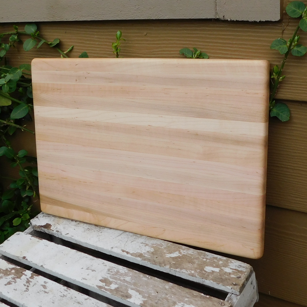 Maple Wood Edge Grain Cutting Board