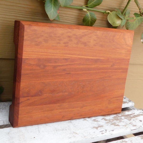Cherry Wood Edge Grain Cutting Board