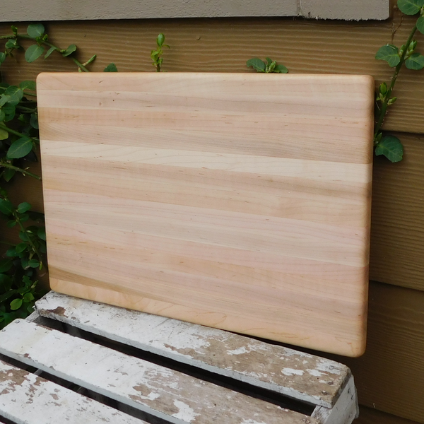 Maple Wood Edge Grain Cutting Board