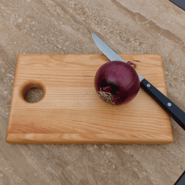 Little Chopper Cutting Board - Cherry Wood Edge Grain