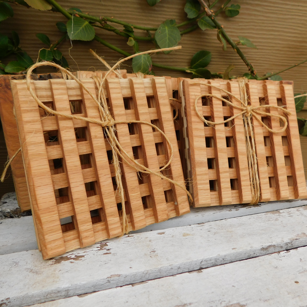 ONE Oak Hardwood Trivet
