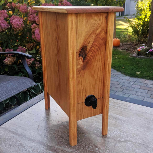 Large Cherry Wood 5 Liter Wine Box Holder, Wooden Franzia Wine Box with Removable Top and Front Slide.