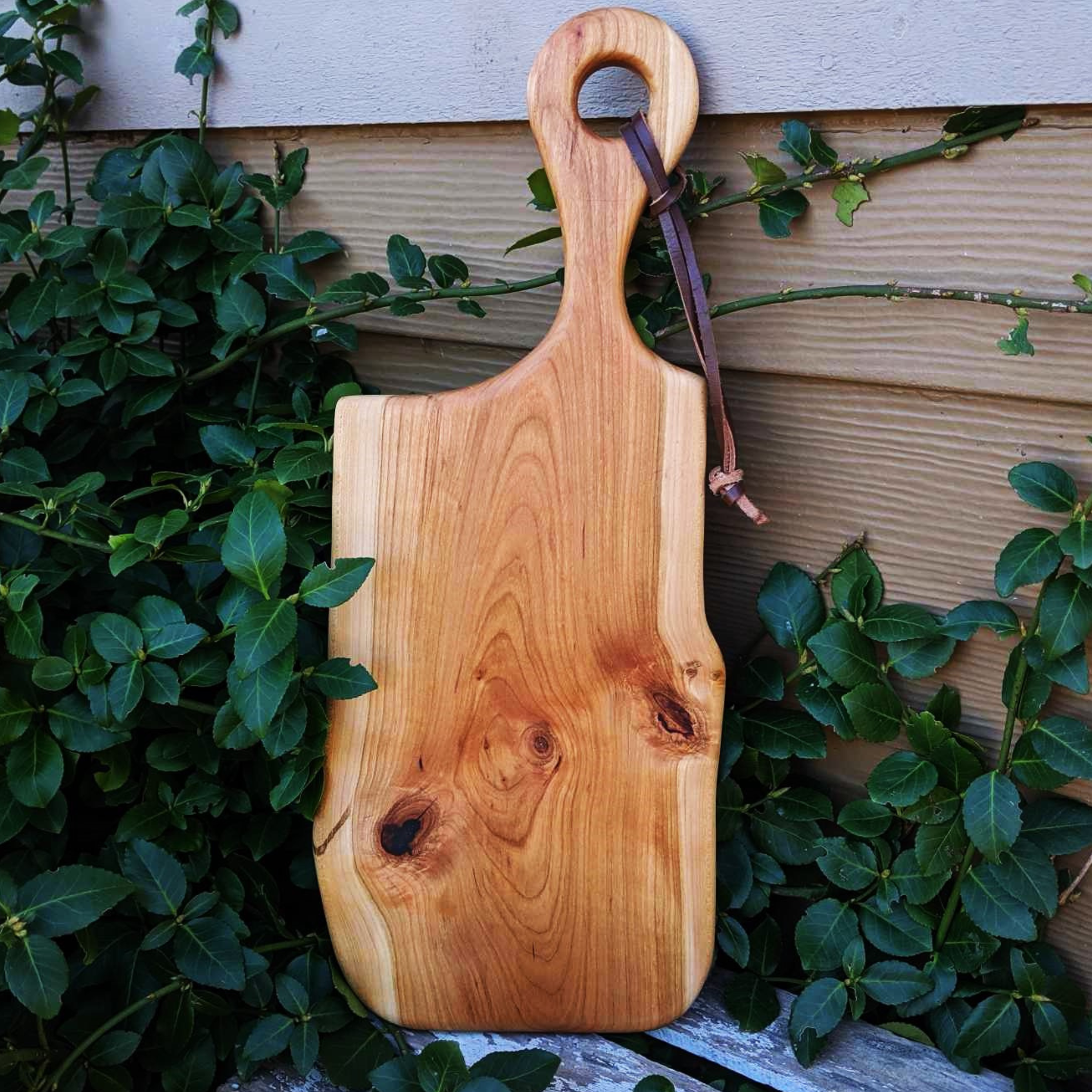 Cherry Wood Charcuterie Board With Handle & Leather Strap Wooden Serving Tray