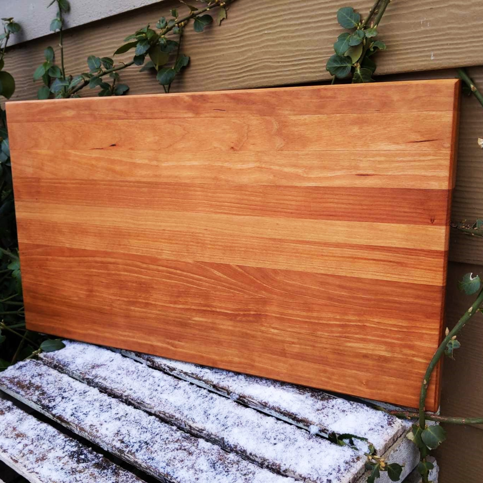 Cherry Wood Edge Grain Cutting Board with Beveled Edge & Hand Grooves On Sides