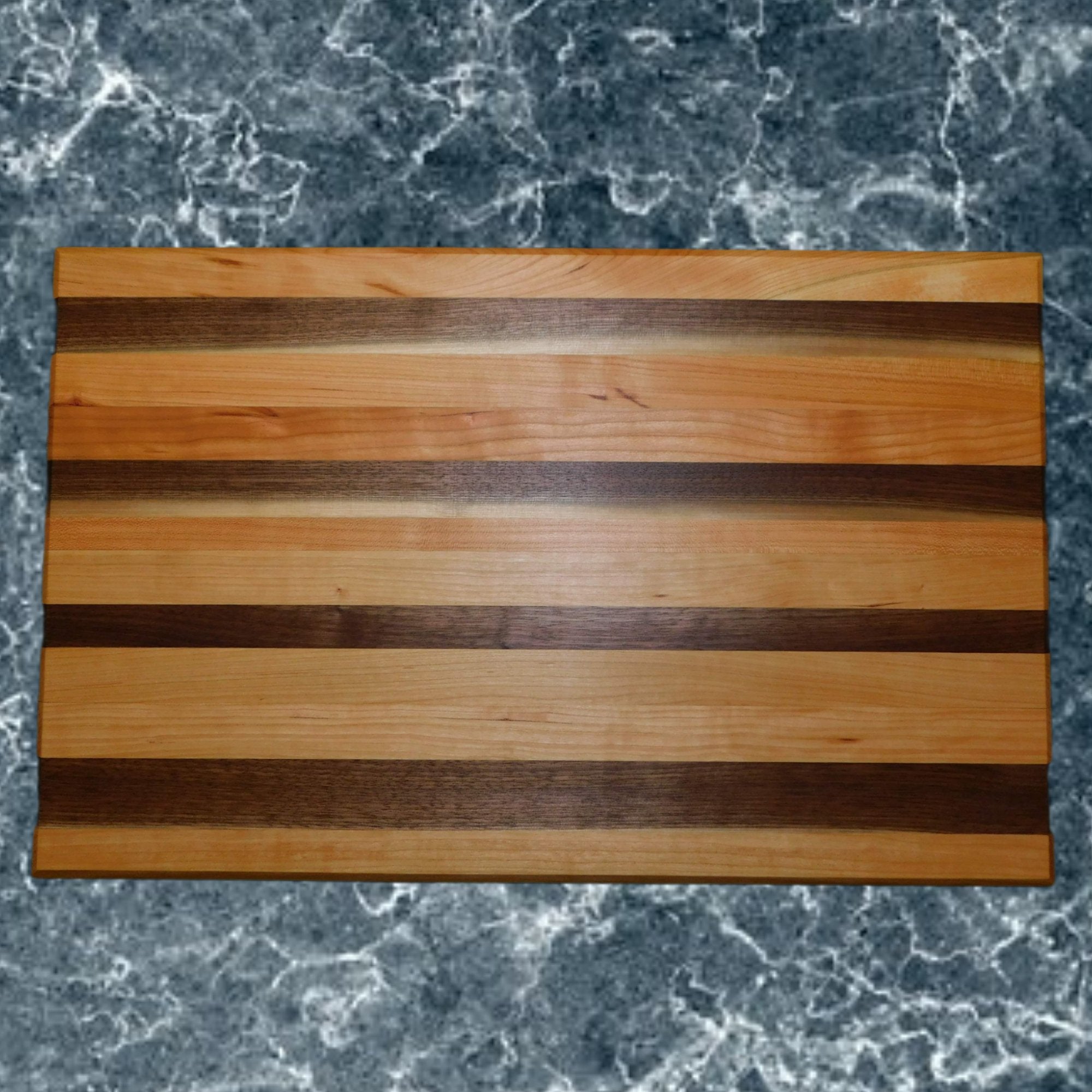 Black Walnut & Cherry Wood Edge Grain Cutting Board with Chamfered Edge - Springhill Millworks