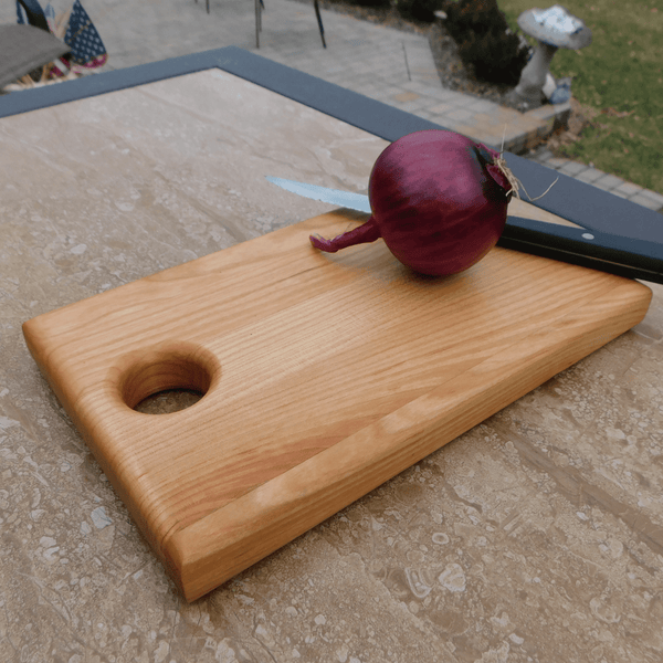 Little Chopper Cutting Board - Cherry Wood Edge Grain