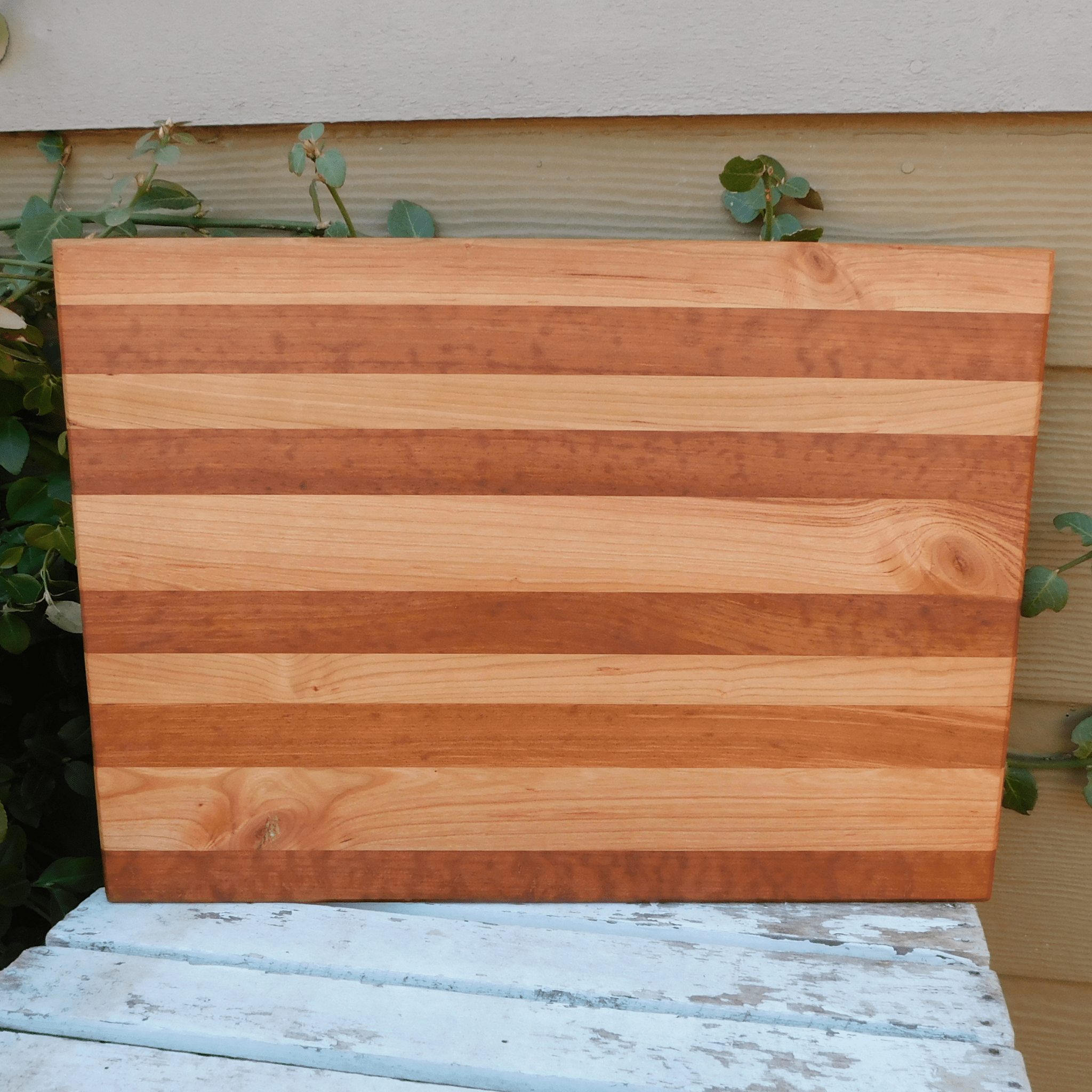 Cherry Wood Edge Grain Cutting Board with Beveled Edge & Hand Grooves On Sides